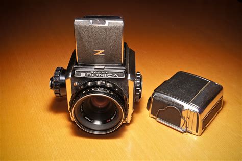bronica vs mamiya